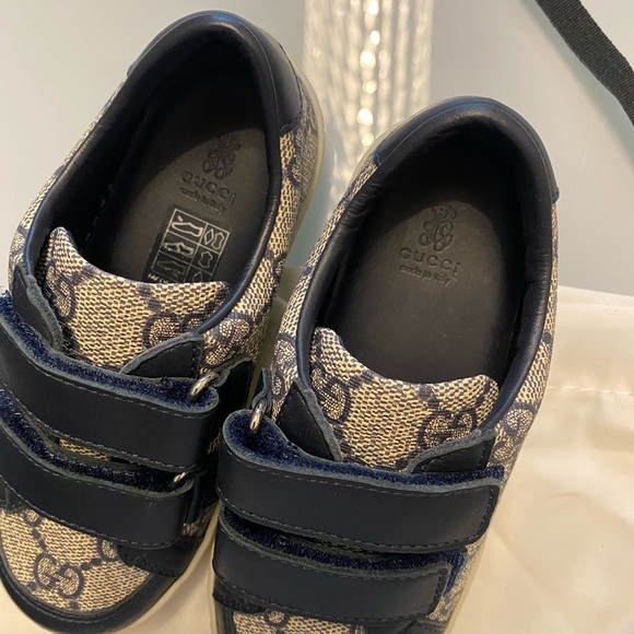 Gucci Kids Sneakers – like New/ Box & Dust Bag – Size 25 - Picture 4 of 11